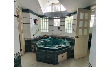VENTA DE CASA EN PAITILLA 3RE 600 M2