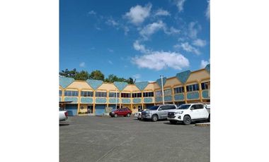 ALQUILER GALERA EN AVENIDA DOMINGO DIAZ