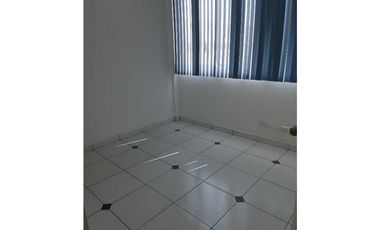 ALQUILER GALERA EN AVENIDA DOMINGO DIAZ