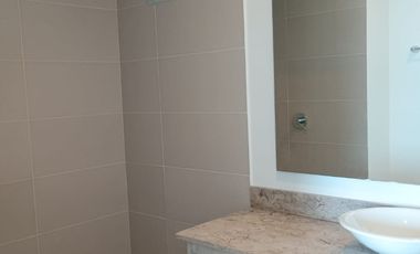 apartamento en venta en altos de los rosales. Cod V105753