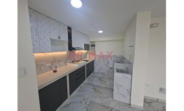 Depa De Estreno En Alquiler – 2 Dormitorios + Diseño Moderno En Campoy