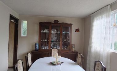 Casa en Venta en calle Brasil, Colonia Americas, Toluca, Estado de México.