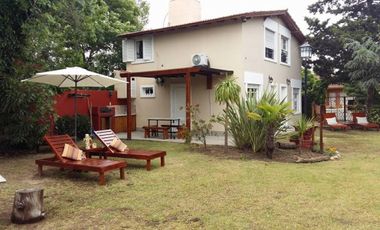 Complejo Turistico de 4 Unidades en Venta. Pleno Centro