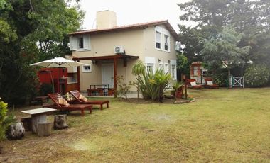 Complejo Turistico de 4 Unidades en Venta. Pleno Centro