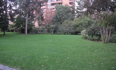 Departamento en venta de 3 dorm. en Vitacura