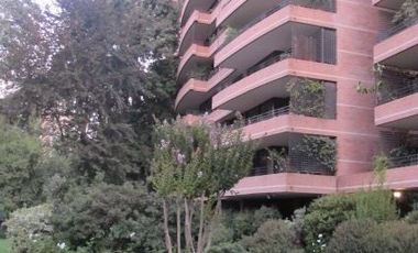 Departamento en venta de 3 dorm. en Vitacura