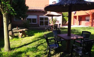 VENTA TERRENO 600M2 CON DEPARTAMENTO Y QUINCHO