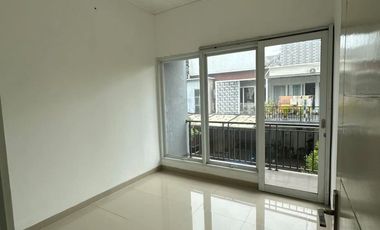 Rumah SHM 2 Lt Siap KPR 10 Menit ke Mall CIputra CIbubur J-40149