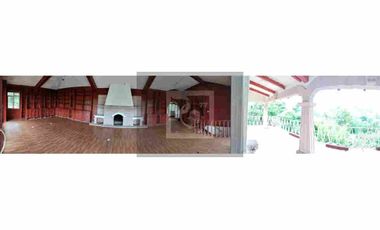 Locales comerciales campestres en plaza Briones-Pitaya, Coatepec