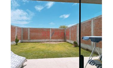 Hermosa Casa De 475.2M2 -En Vista Alegre 02