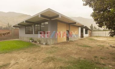 Se Vende Casa Y Fabrica En El Sector Carrizales Cieneguilla