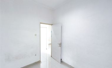 Rumah Strategis 15 menit ke RSU Hermina Serpong Hadap Utara J-45686