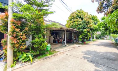 Rumah Strategis 15 menit ke RSU Hermina Serpong Hadap Utara J-45686