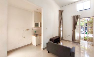 Rumah Strategis 15 menit ke RSU Hermina Serpong Hadap Utara J-45686