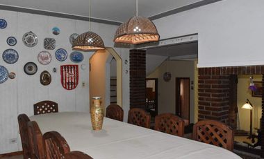 FINANCIA ACEPTA PERMUTA: CASA EN SANTA TERESITA SOBRE EL MONTE