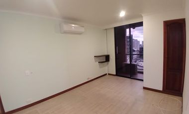 apartamento en venta en pinares. Cod V7344915