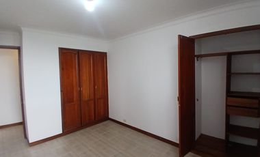 apartamento en venta en pinares. Cod V7344915