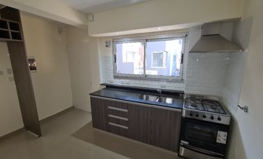 Departamento Tipo Casa en venta en Lanus Este