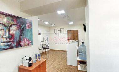 Oficina en Venta en Santa Magdalena, Providencia