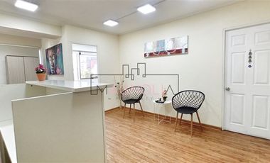 Oficina en Venta en Santa Magdalena, Providencia