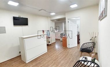 Oficina en Venta en Santa Magdalena, Providencia