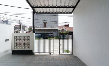 Rumah Minimalis 15 Mnt ke Eka Hospital Harapan Indah Bisa KPR J-39971