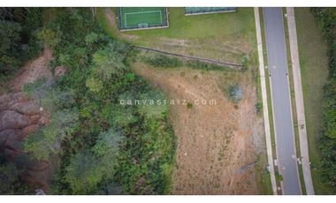Lote en Parcelación Loma del Escobero