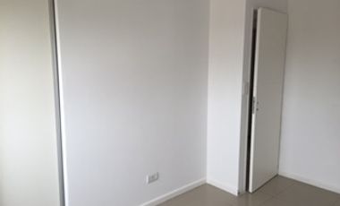 Venta Departamento en  Paso del Rey Sur - Floresta 100