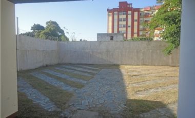 DEPARTAMENTO CON COCHERA