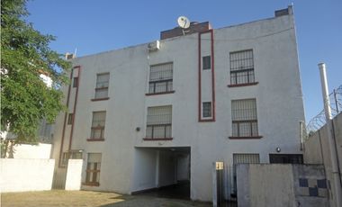 DEPARTAMENTO CON COCHERA