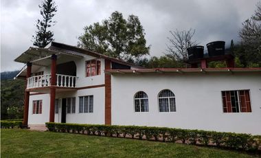 DISFRUTA DEL CLIMA. FINCA EN SILVANIA VENTA O PERMUTA