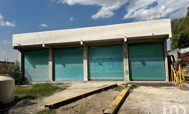 Local Comercial en Renta Av.las torres San José tulyehualco , Xochimilco, Ciudad de México.