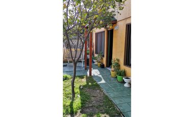 OPORTUNIDAD  AMPLIA CASA EN VENTA,  COMUNA DE LA GRANJA