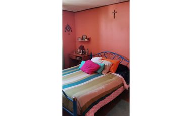 OPORTUNIDAD  AMPLIA CASA EN VENTA,  COMUNA DE LA GRANJA