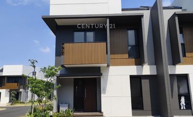 Disewakan Rumah Di Cluster Regia Summarecon Crown Gading Bekasi