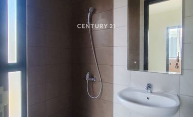 Disewakan Rumah Di Cluster Regia Summarecon Crown Gading Bekasi