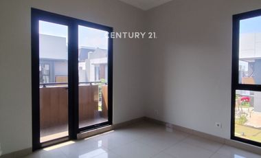 Disewakan Rumah Di Cluster Regia Summarecon Crown Gading Bekasi