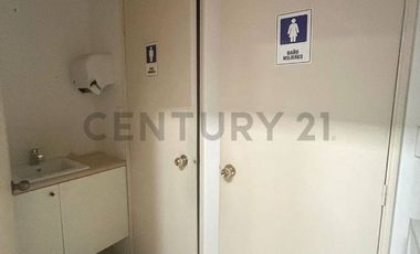 SE ARRIENDA LOCAL VITACURA CON VESPUCIO