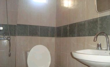 Casa con Departamento en venta en Mar del Tuyu