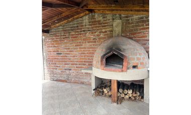 Casa en renta, sector Conocoto (Valle de los Chillos)