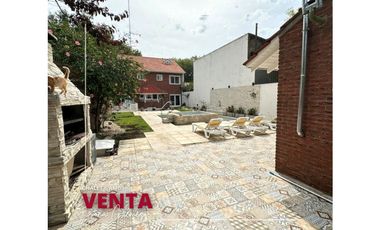 VENTA Chalet 6 AMB reciclado con piscina climatizada - zona Güemes MdP