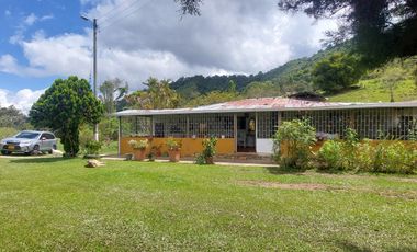 Finca en venta en silvania  ganadera vereda Panamá