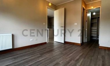 Propiedad como nueva en Puerto Varas a Pasos del Lago