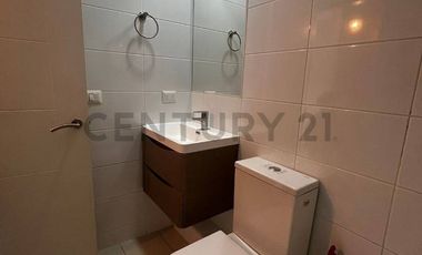 Propiedad como nueva en Puerto Varas a Pasos del Lago