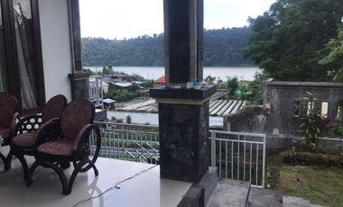 DIJUAL RUMAH 2 LANTAI DENGAN VIEW DANAU BUYAN