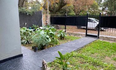 Casa 4 Ambientes En Venta - Francisco Alvarez, Moreno