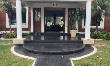 CASA EN ALQUILER VILLA ALLENDE - LA HERRADURA