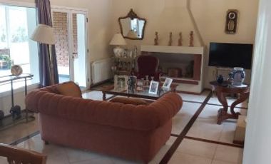 CASA EN ALQUILER VILLA ALLENDE - LA HERRADURA