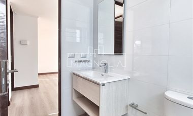Casa en venta de 4 dorm. en Colina