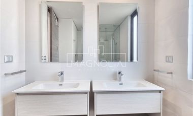 Casa en venta de 4 dorm. en Colina